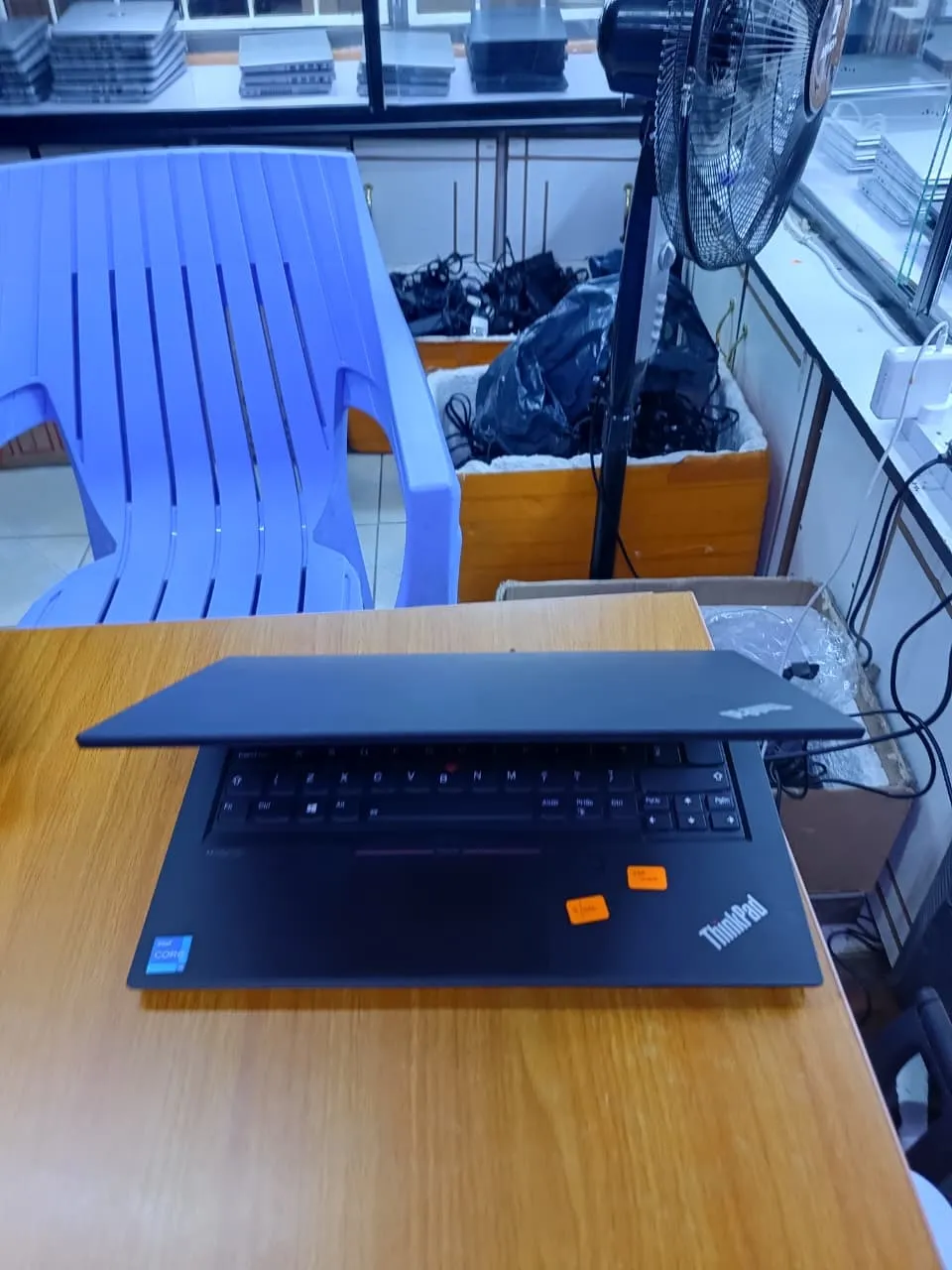LENOVO  p14s